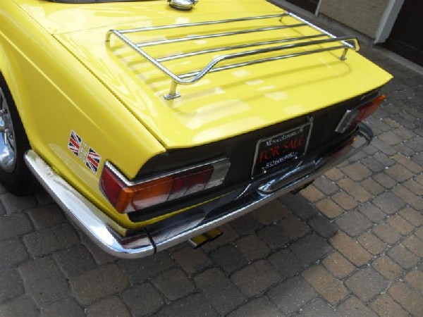 1974 Triumph TR6, Roadster, Mimosa Yellow