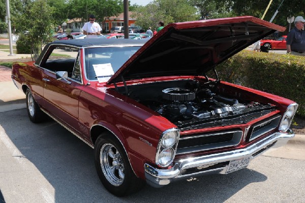 Cars and Coffee Car Show, Leander, Texas - 06/05/11 - photo by jeff narring