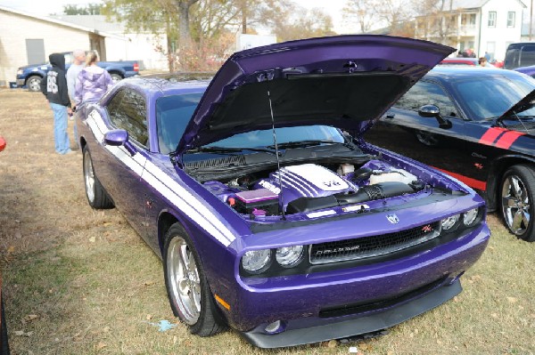 Leander Cars and Coffee Car Show, Leander Texas - 11/28/10 - photo by Jeff