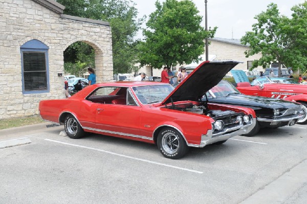 Cars and Coffee Car Show, 05/01/2011 Leander, Texas photo by jeff barringer